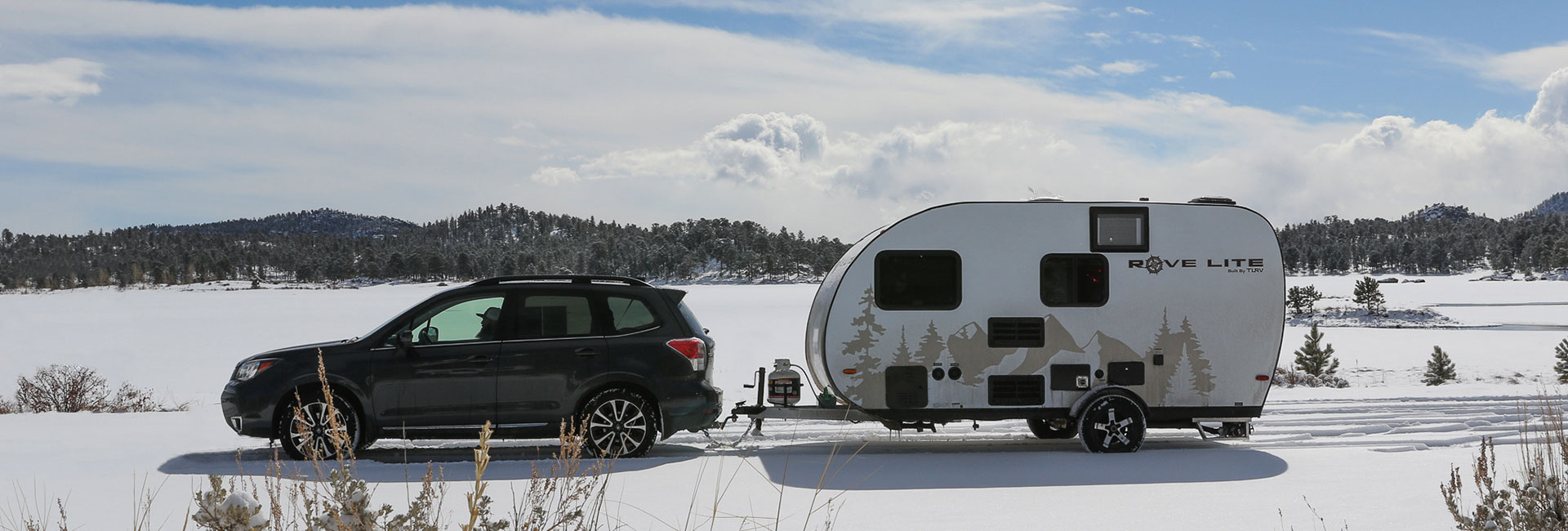 Rove Lite trailer in the snow
