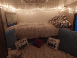 Lightweight travel trailer for sale